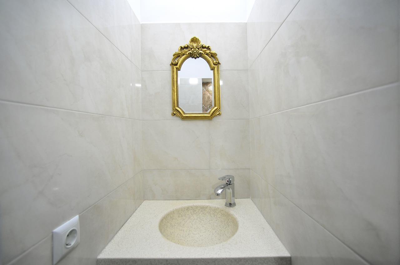 Rk City Hotel Tbilisi Luaran gambar